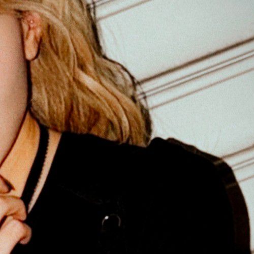 Recent activity shot of Mayuka (NiziU)