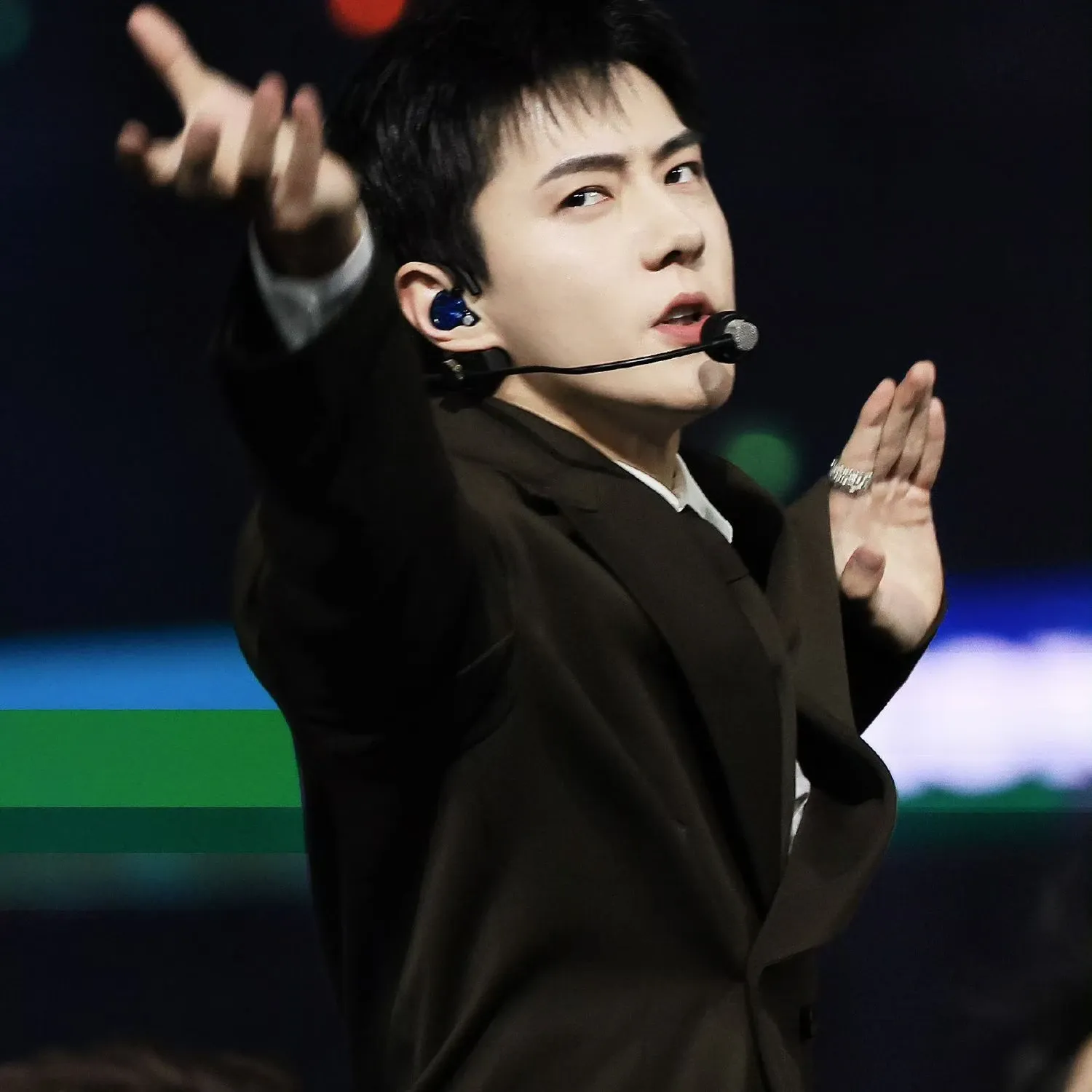 세훈 (EXO) 최근 활동샷