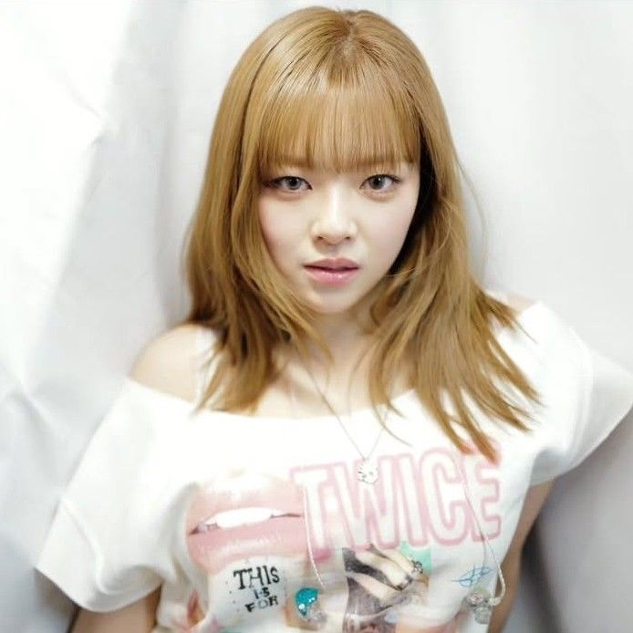 정연 (TWICE)의 최신 사진