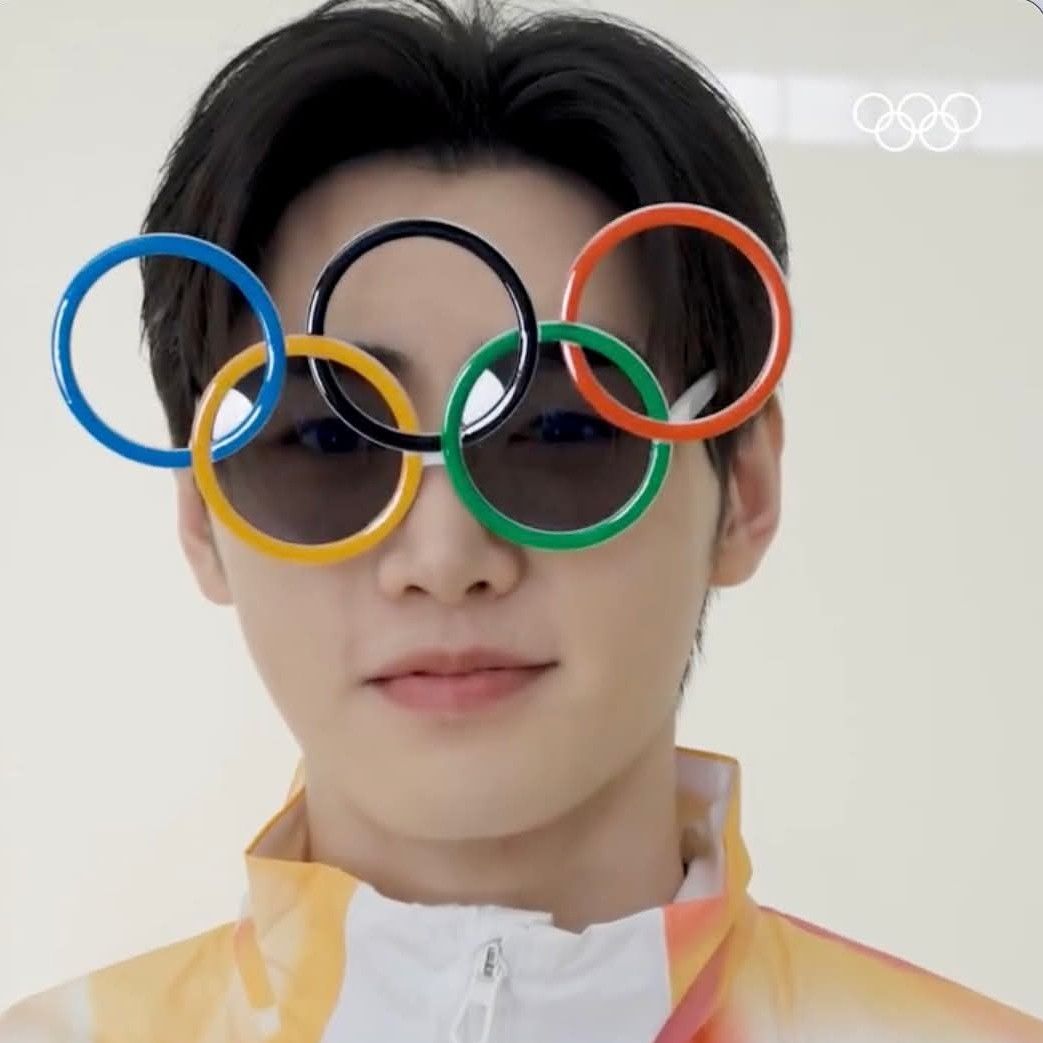 성훈 (ENHYPEN)의 최신 사진