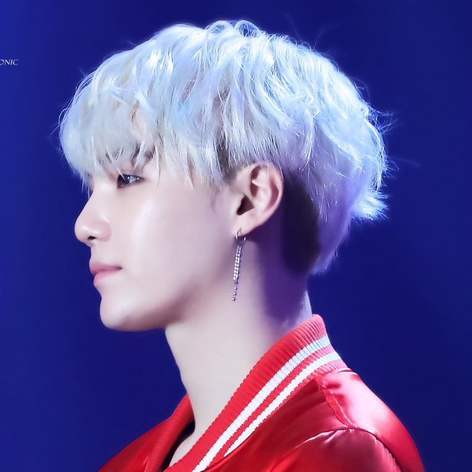 슈가 (방탄소년단) 최근 활동샷