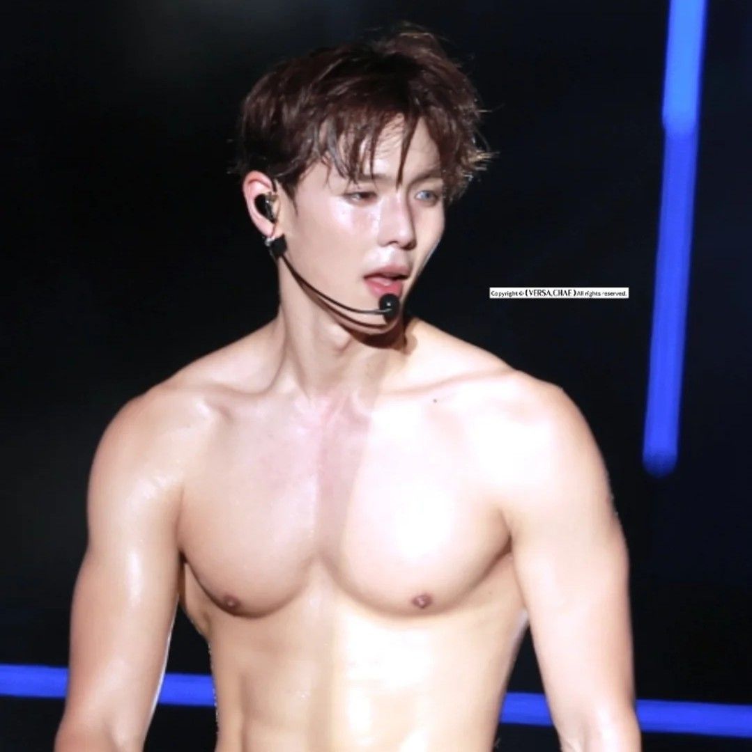 셔누 (몬스타엑스) 최근 활동샷