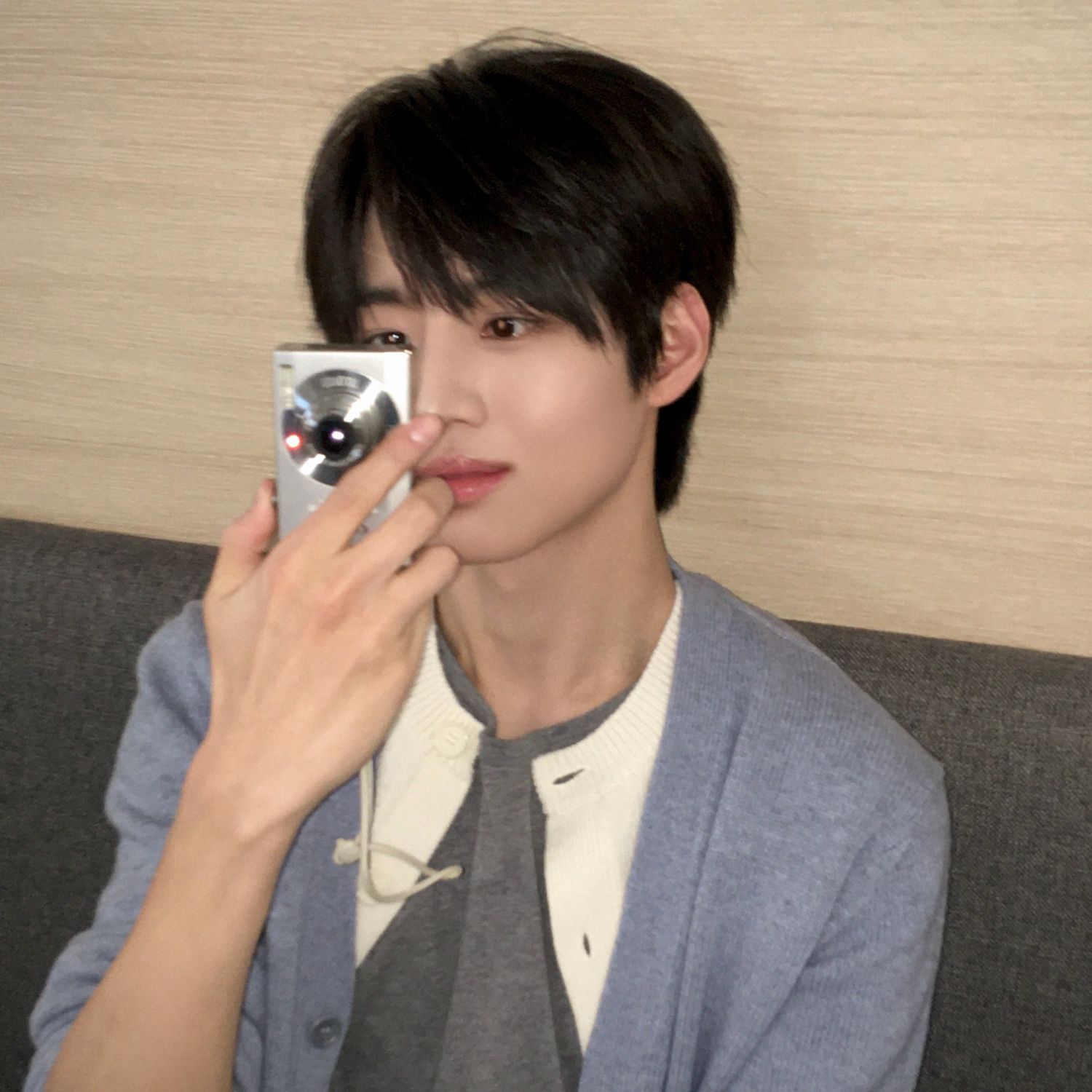 A moment captured by Jang yonghoon (IDID)'s fan