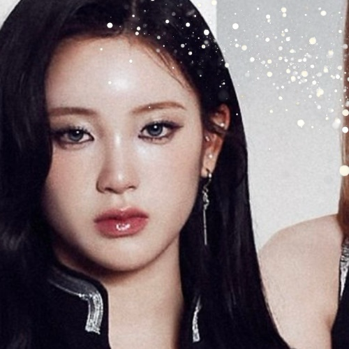 Recent activity shot of Sakurai Miu (ME:I)