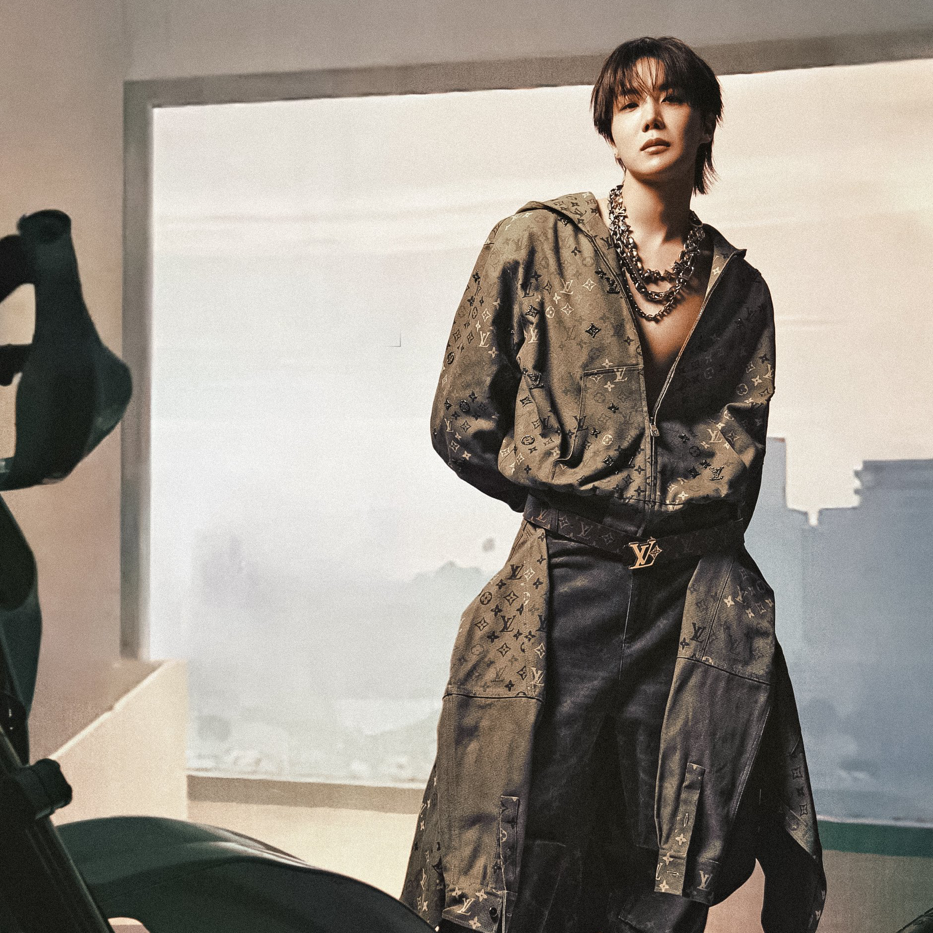 Foto terbaru j-hope (BTS)