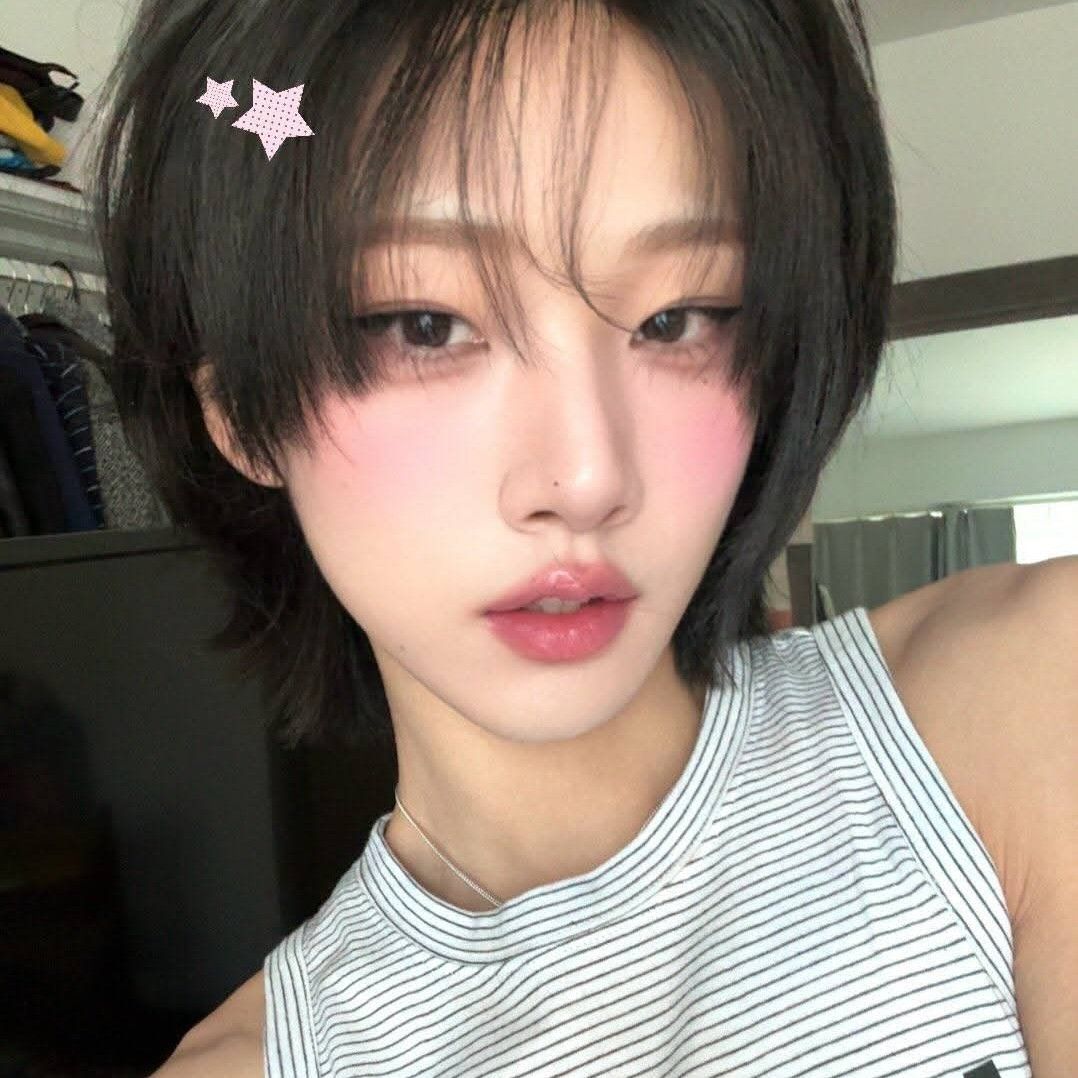 A moment captured by Hu Yetao (NexT1DE)'s fan