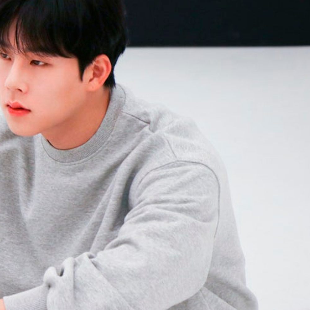 Posting K-POP populer yang disukai penggemar