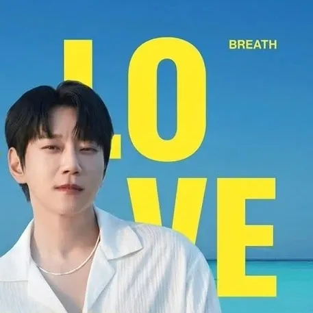 Latest photo of Hwang Chiyeol