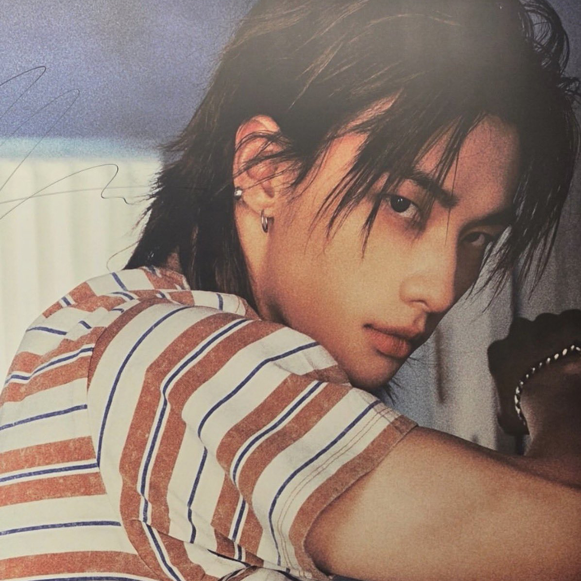 현진 (Stray Kids)의 비하인드 컷