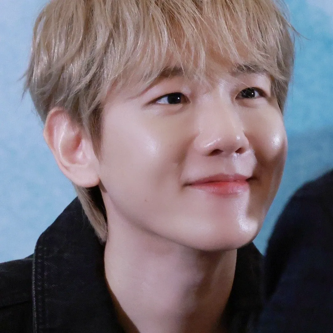 Behind-the-scenes cut of Baekhyun (EXO)