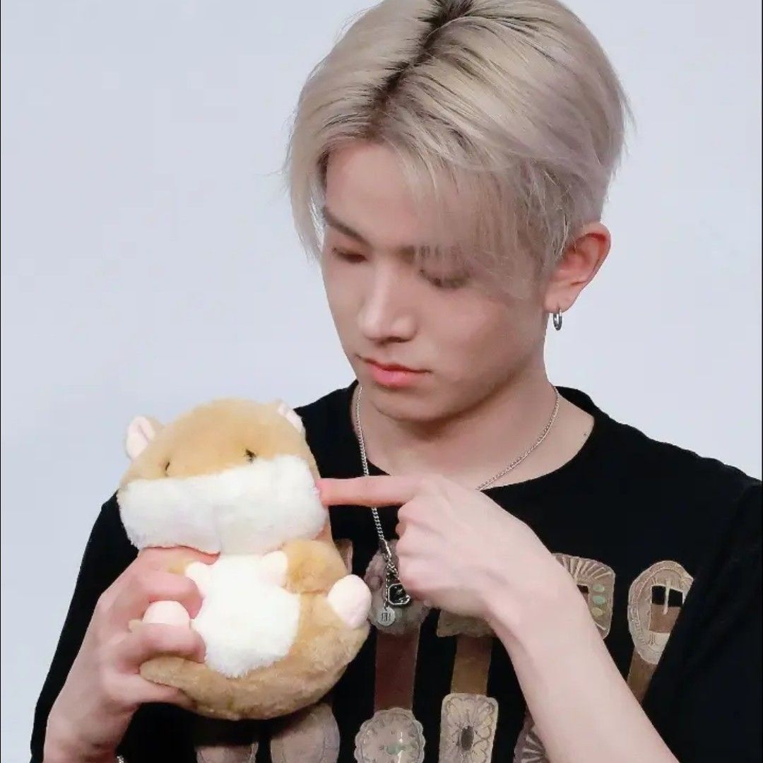 희승 (ENHYPEN)의 비하인드 컷