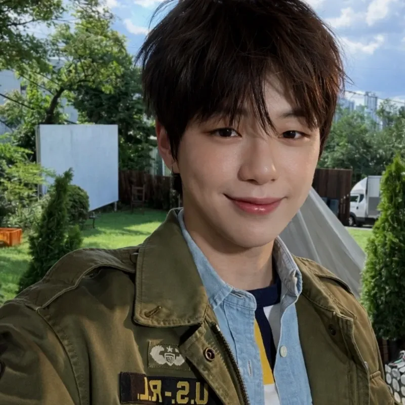 강다니엘의 최신 사진