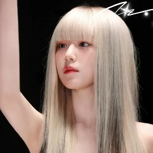 Recent activity shot of Shuhua (i-dle)