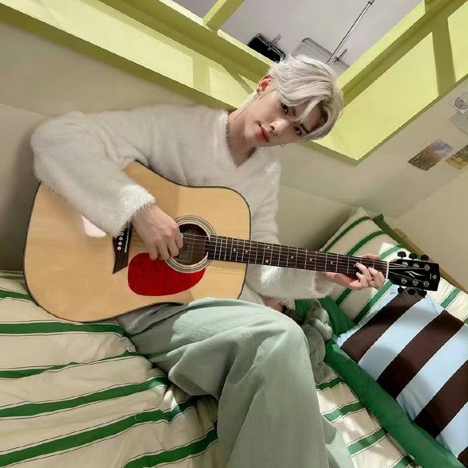 Recent activity shot of Ricky (ZEROBASEONE)