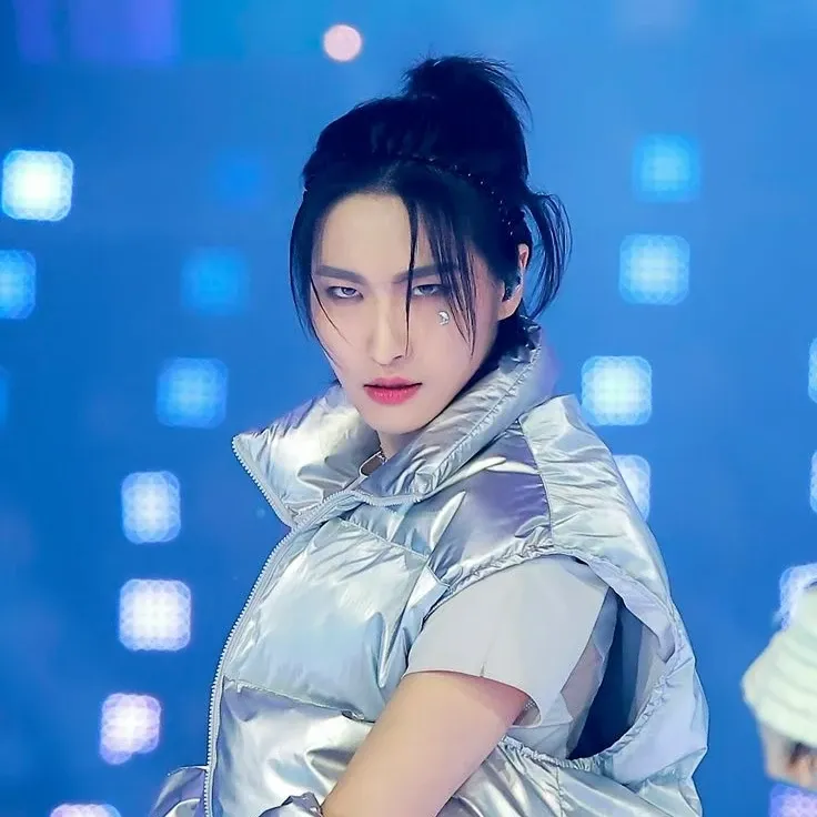 에이티즈 최근 활동샷