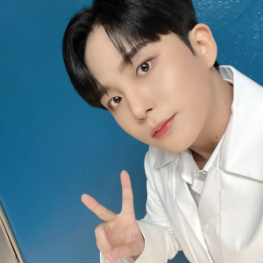 ATEEZ的最新照片