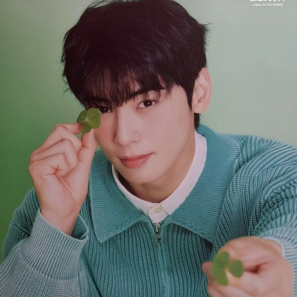 A moment captured by Eunwoo (ASTRO)'s fan
