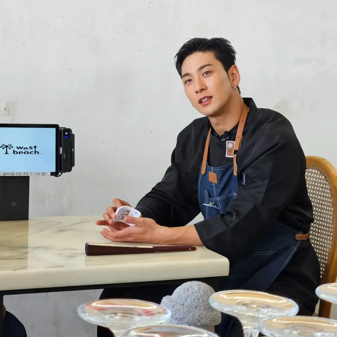 백호의 비하인드 컷