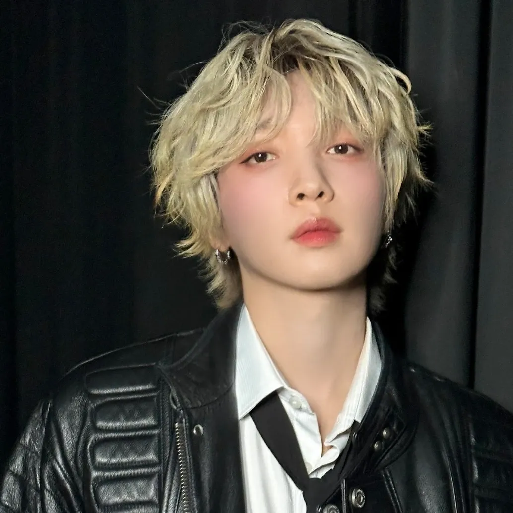A moment captured by Jeong Sewoon's fan
