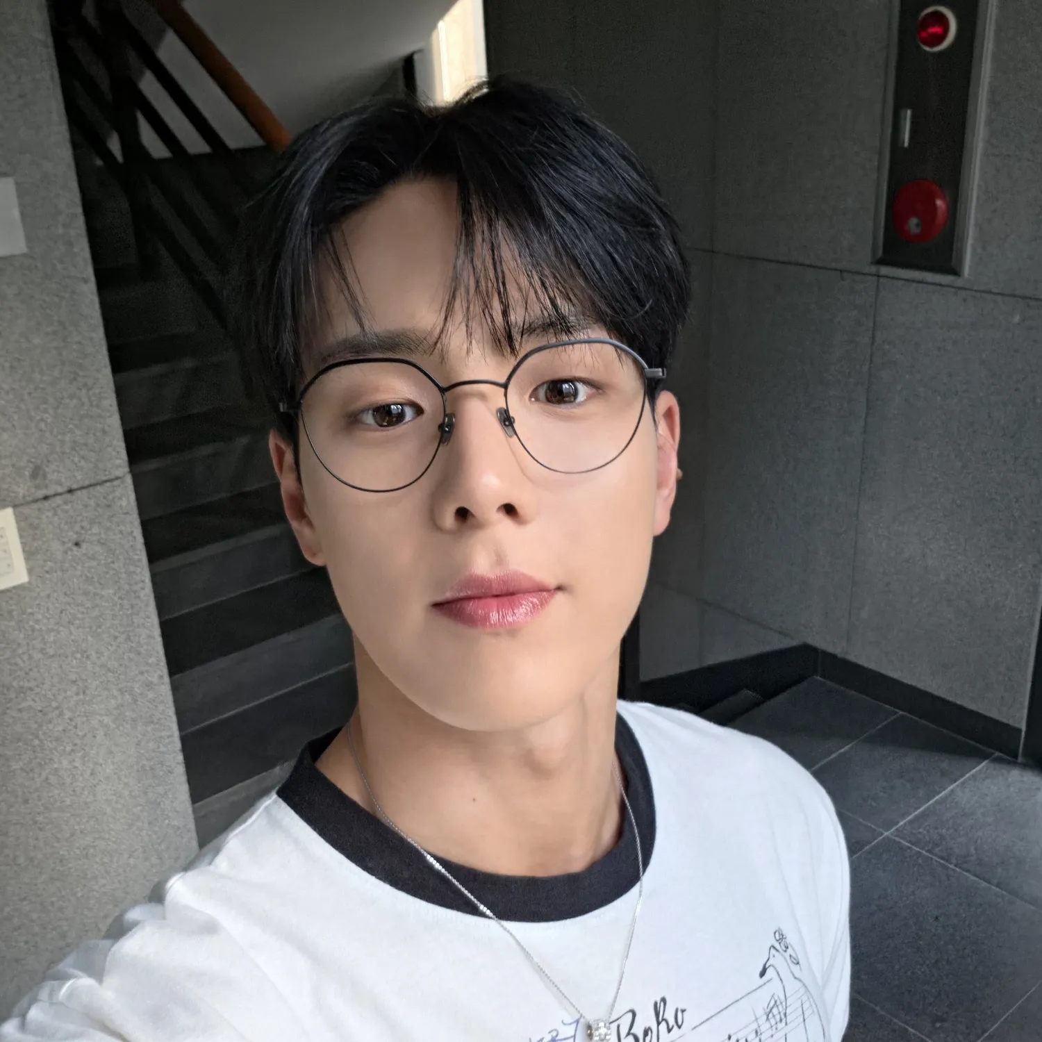 Momen yang diabadikan oleh penggemar MONSTA X