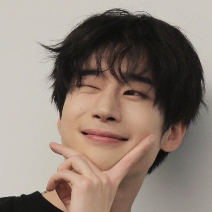 Latest photo of Han Seungwoo