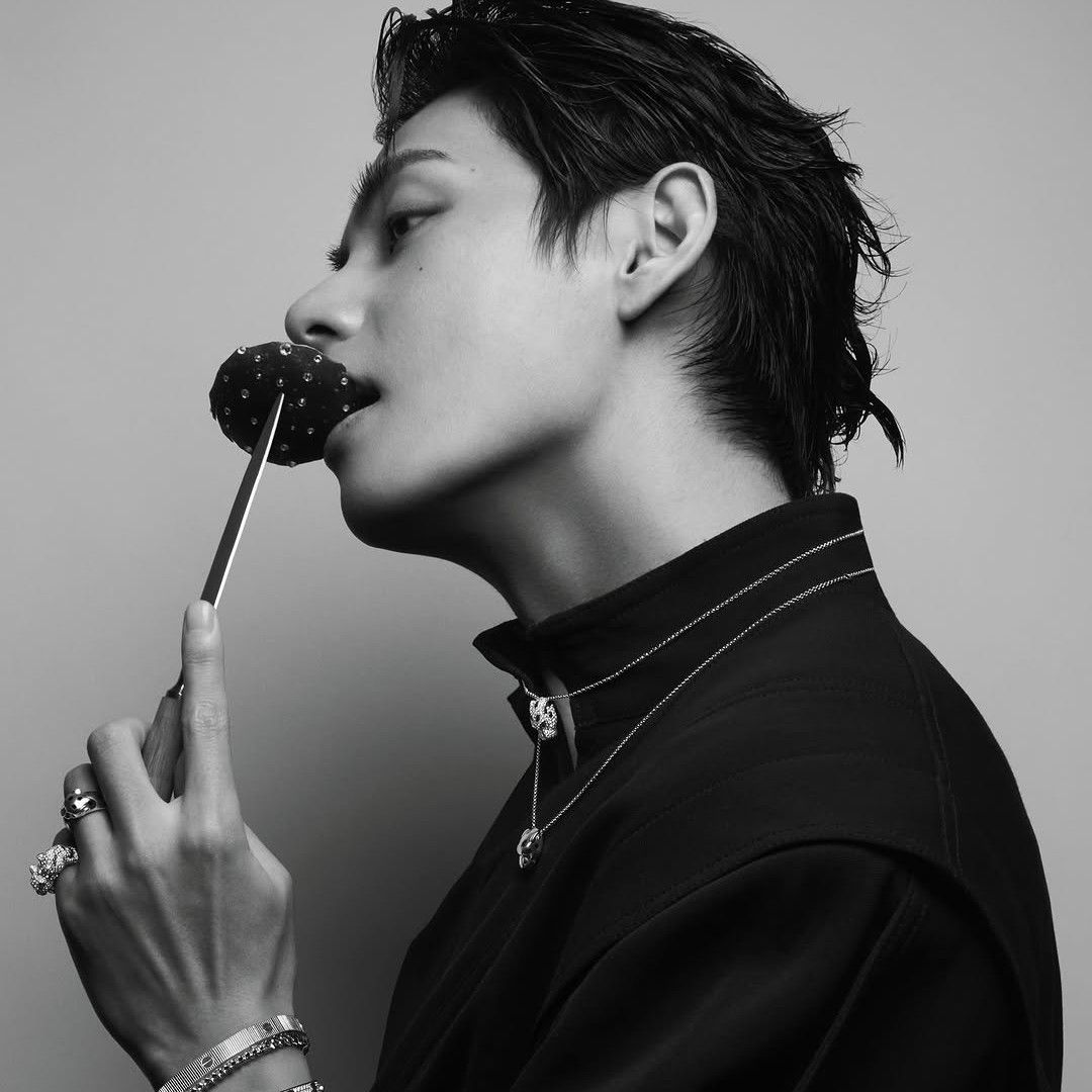 Potret di balik layar V (BTS)