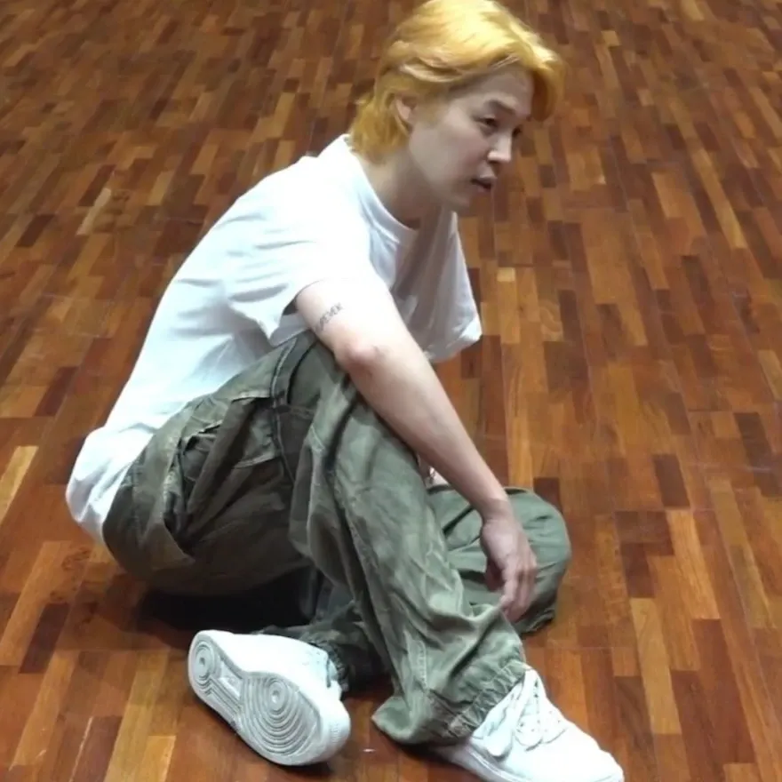 Foto terbaru Jimin (BTS)