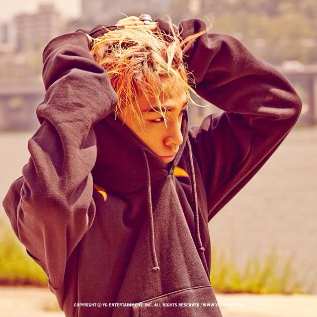 Latest photo of Taeyang (BIGBANG)
