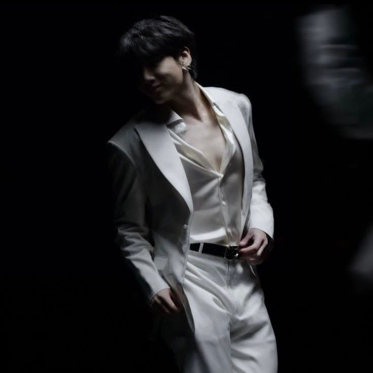 Latest photo of Jungkook (BTS)