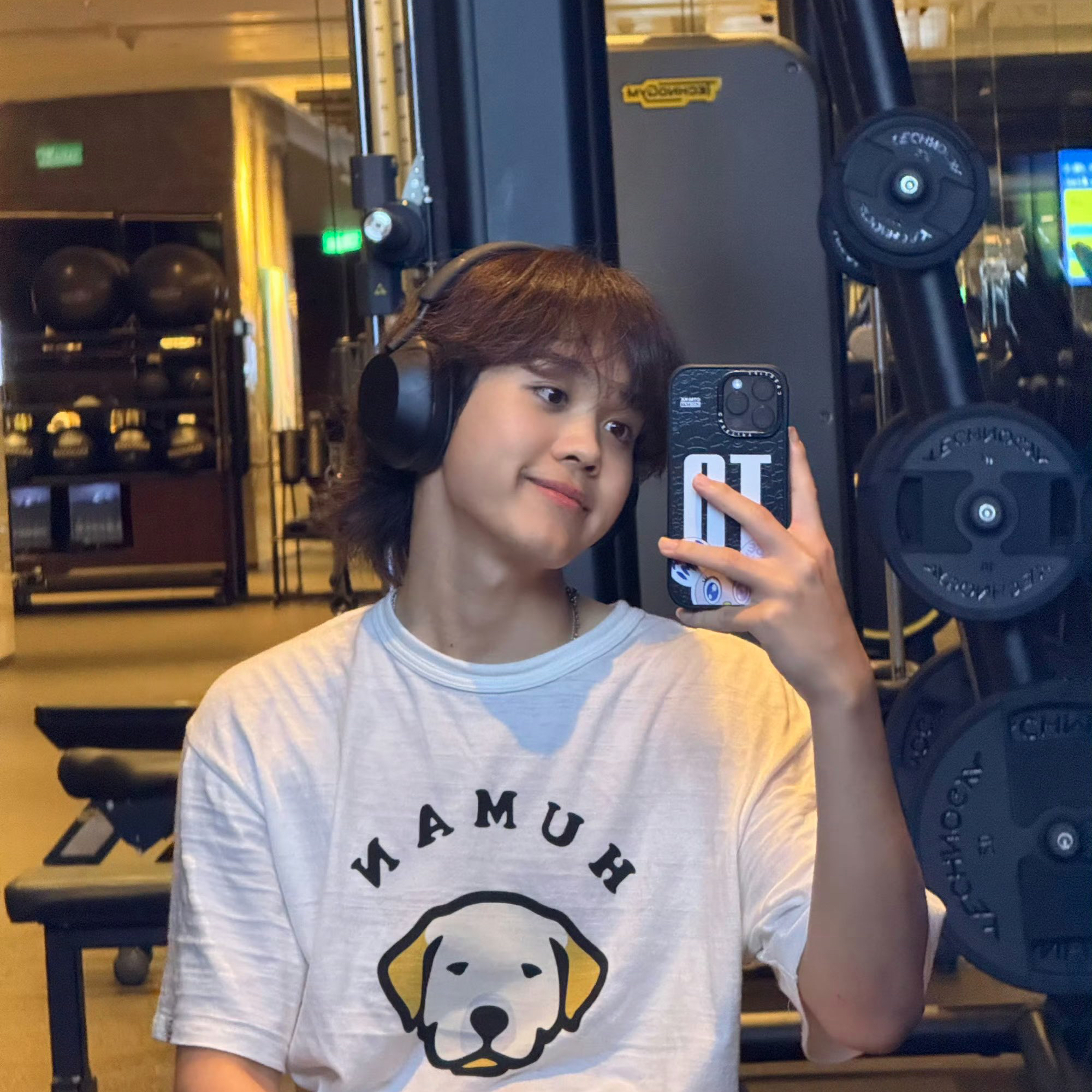 A moment captured by THI-O (NexT1DE)'s fan