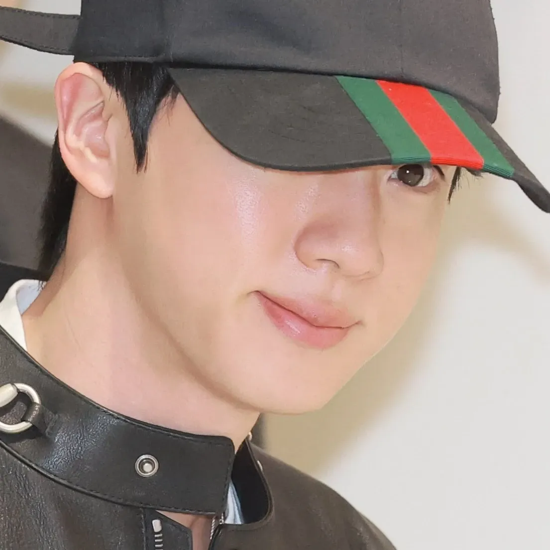 Foto terbaru Jin (BTS)