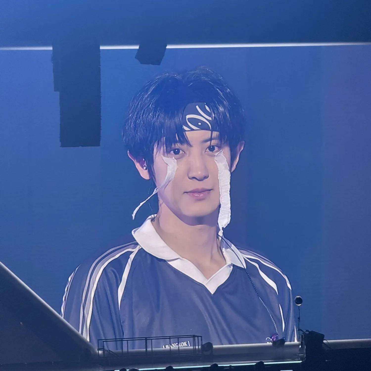 Recent activity shot of Chanyeol (EXO)