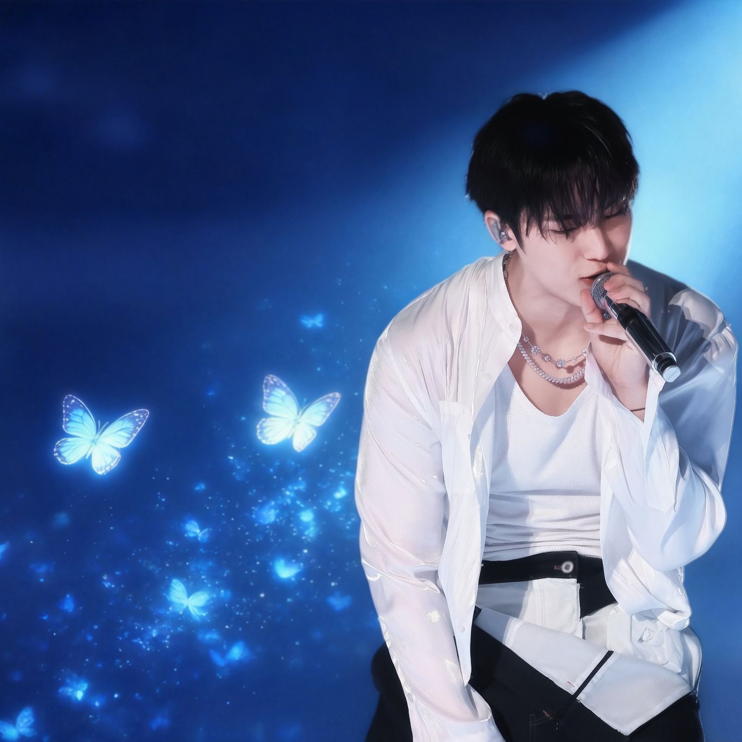 Recent activity shot of Mingyu (SEVENTEEN)