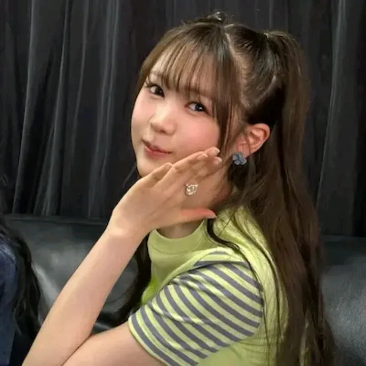 Behind-the-scenes cut of Ye-on (Hearts2Hearts)