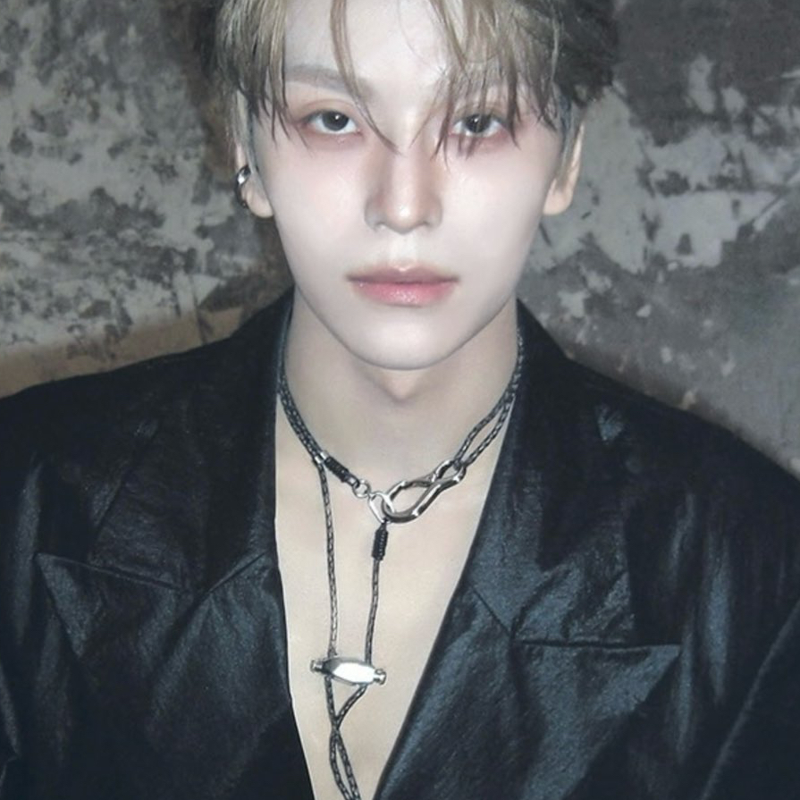 A moment captured by He Xinlong (ALPHA DRIVE ONE)'s fan