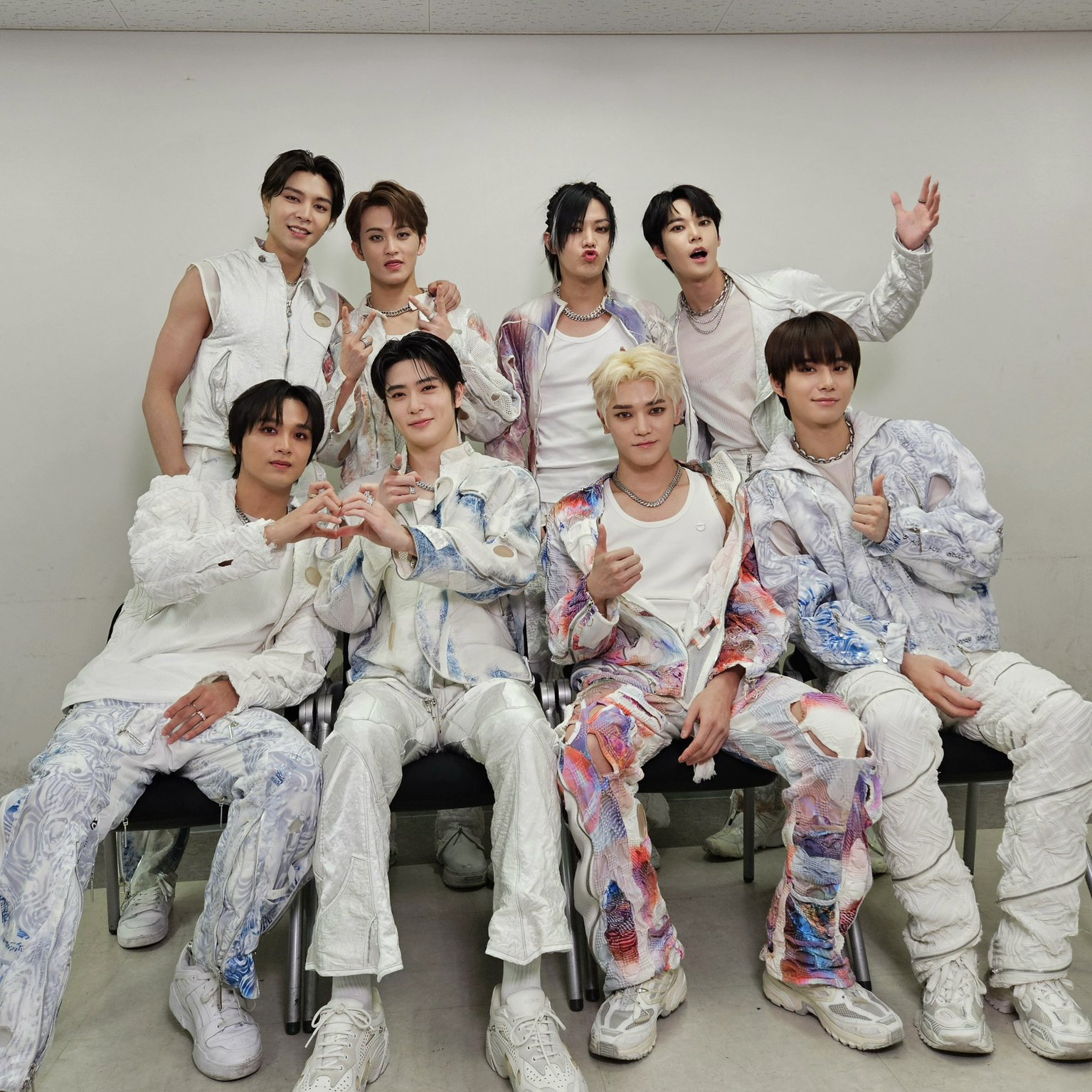 Behind-the-scenes cut of NCT