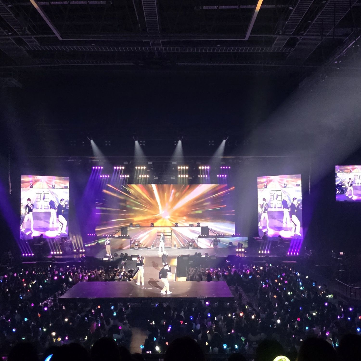 Behind-the-scenes cut of ONF