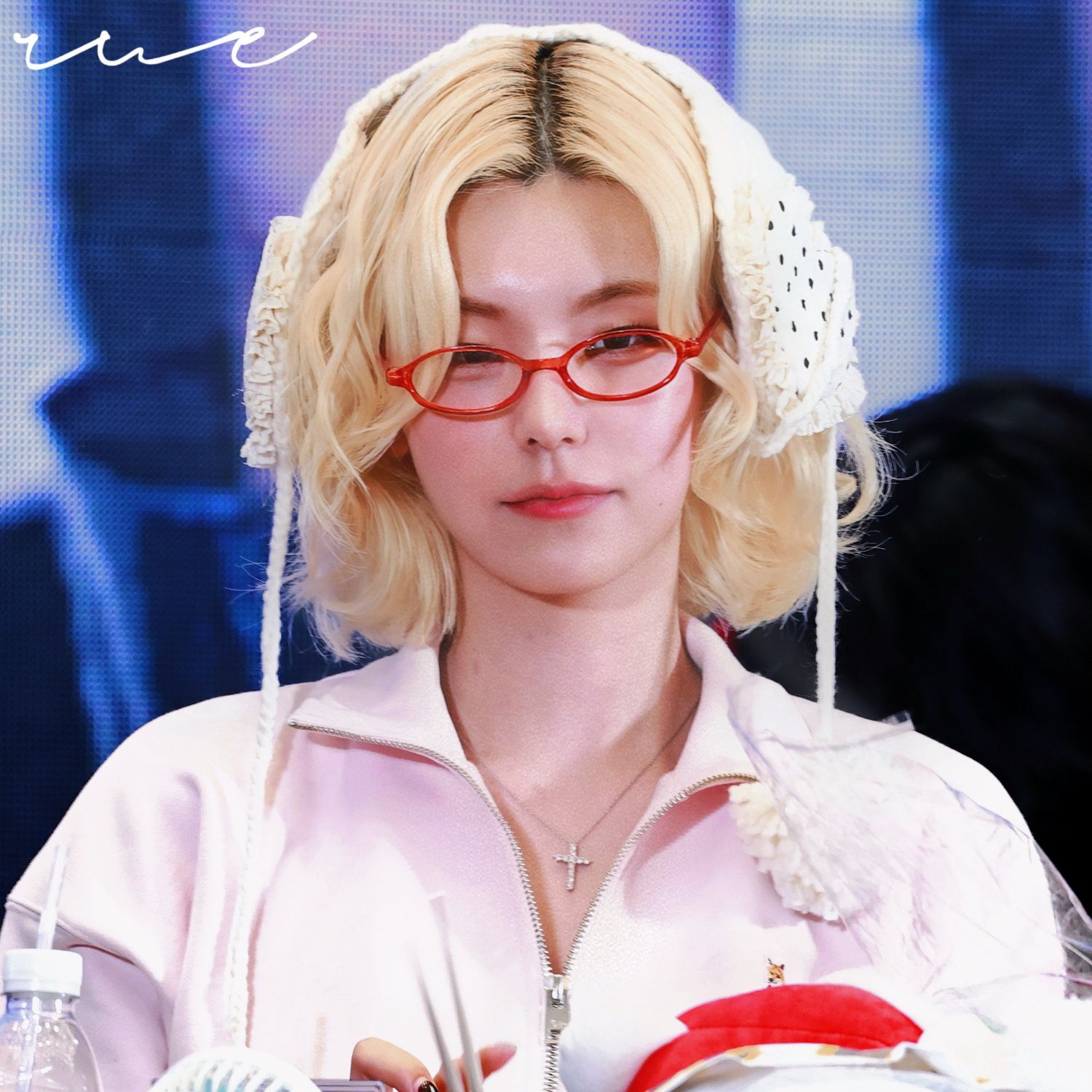 Recent activity shot of Yeji (ITZY)