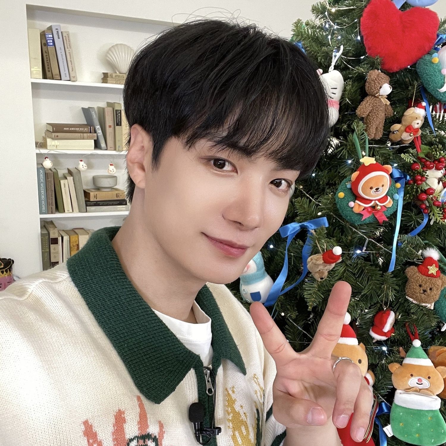 Recent activity shot of Kim Jonghyeon