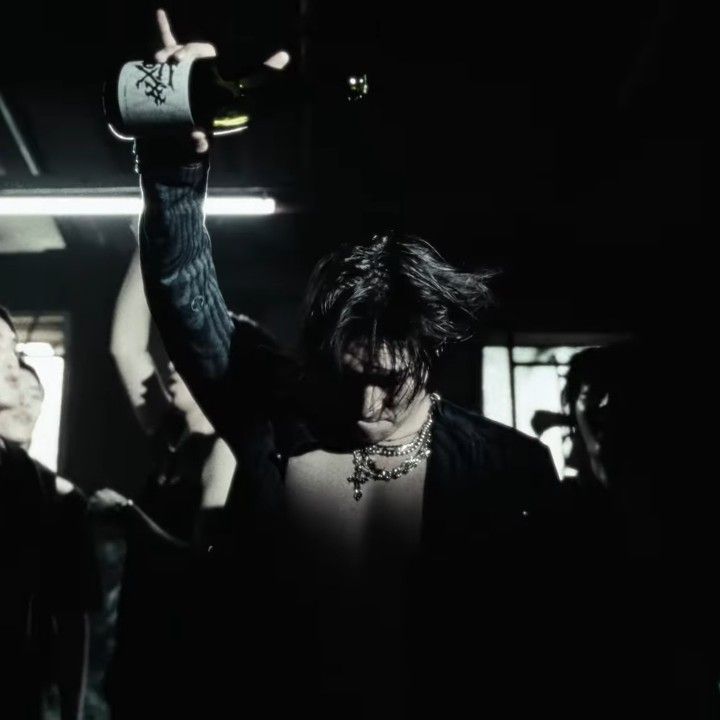 Behind-the-scenes cut of Mingi (ATEEZ)