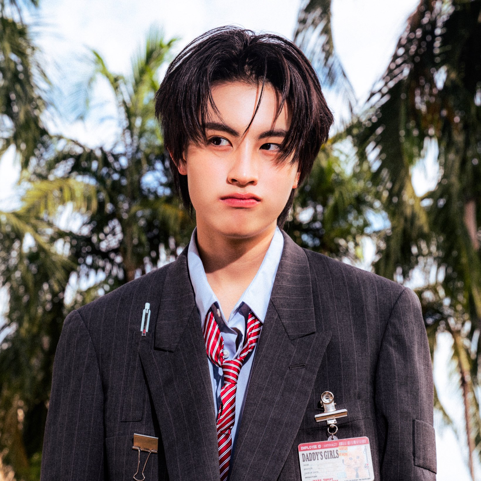 Aa (BUS)の最新写真