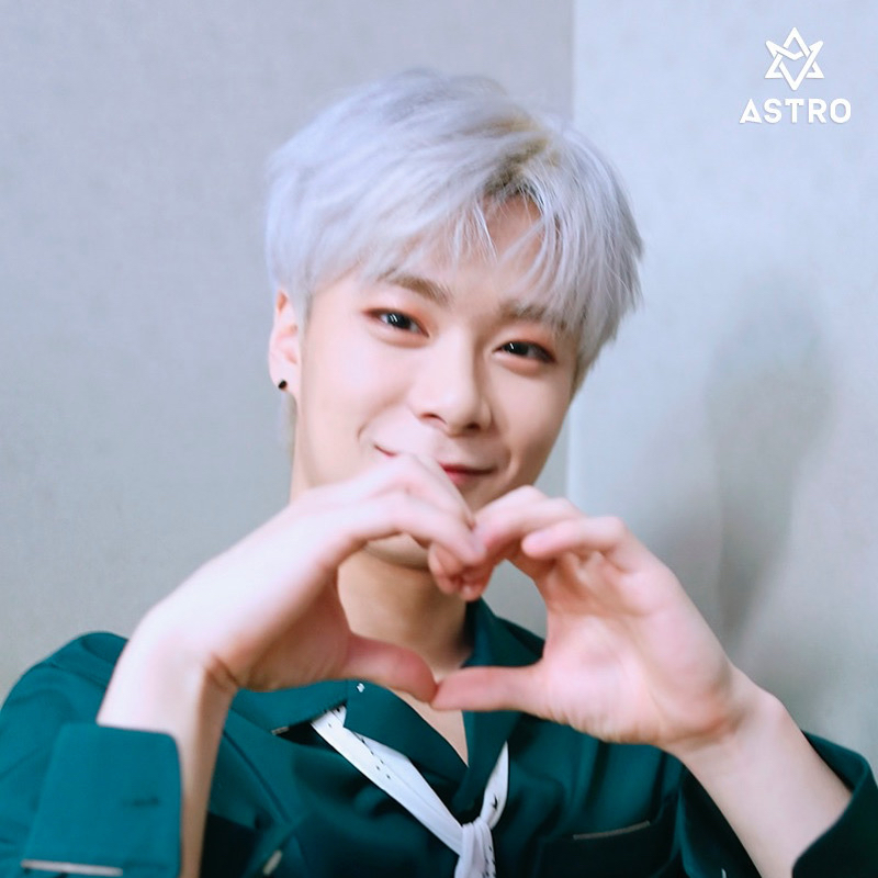 Latest photo of Moonbin (ASTRO)