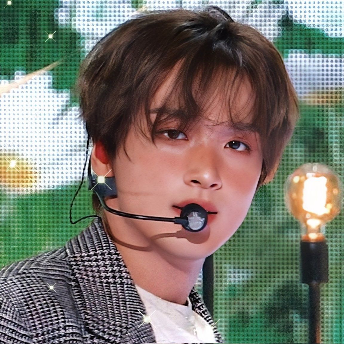 Behind-the-scenes cut of Haechan (NCT 127, NCT DREAM)