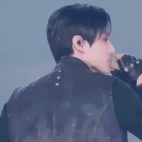 정국 (방탄소년단)의 최신 사진
