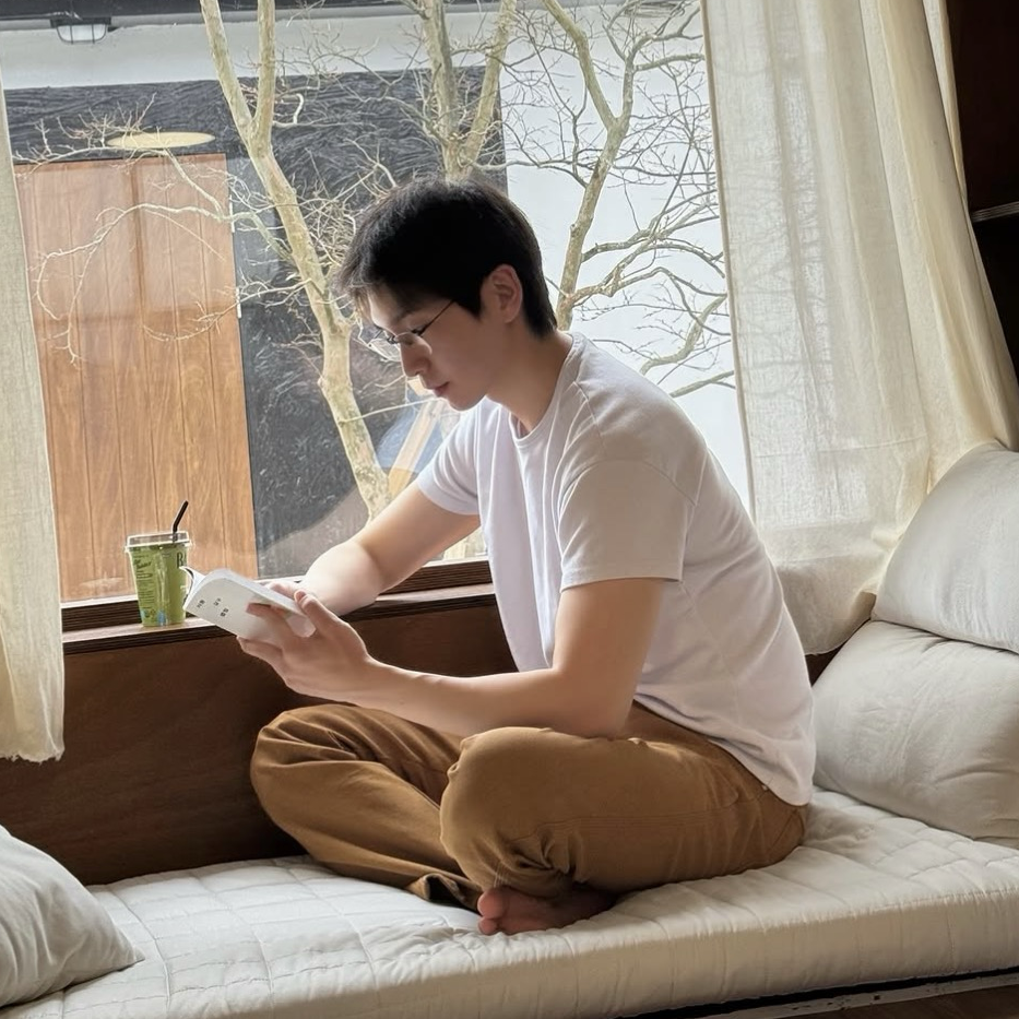 PENTAGON的最新照片