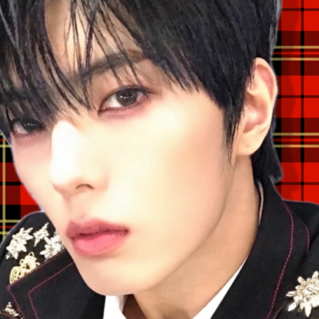 Latest photo of Leejeong (WHIB)