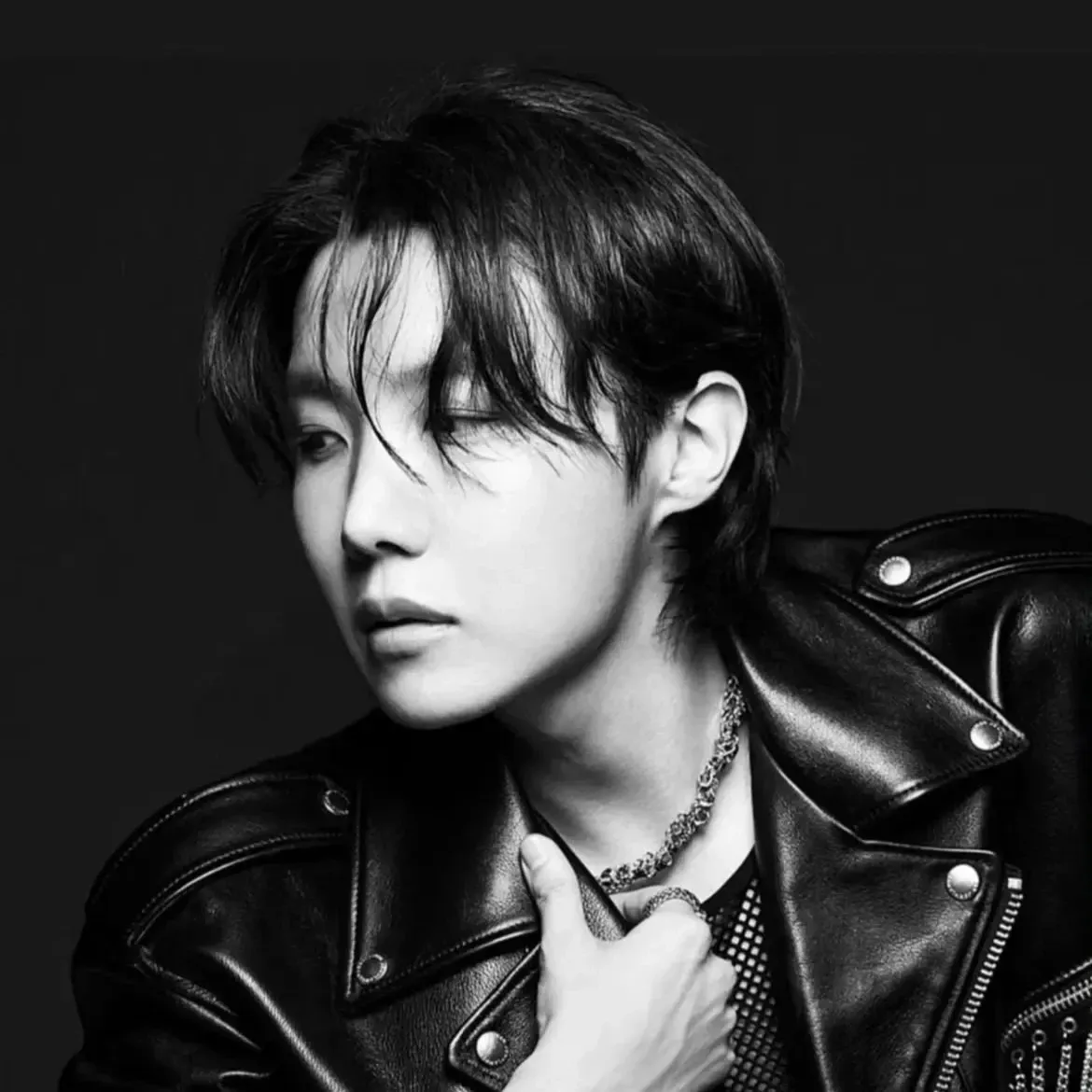 J-hope (防弹少年团)的最新活动照片
