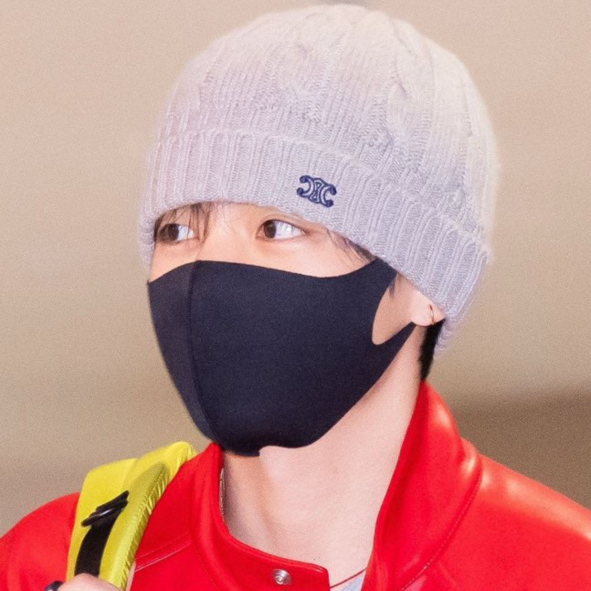 Recent activity shot of V (BTS)