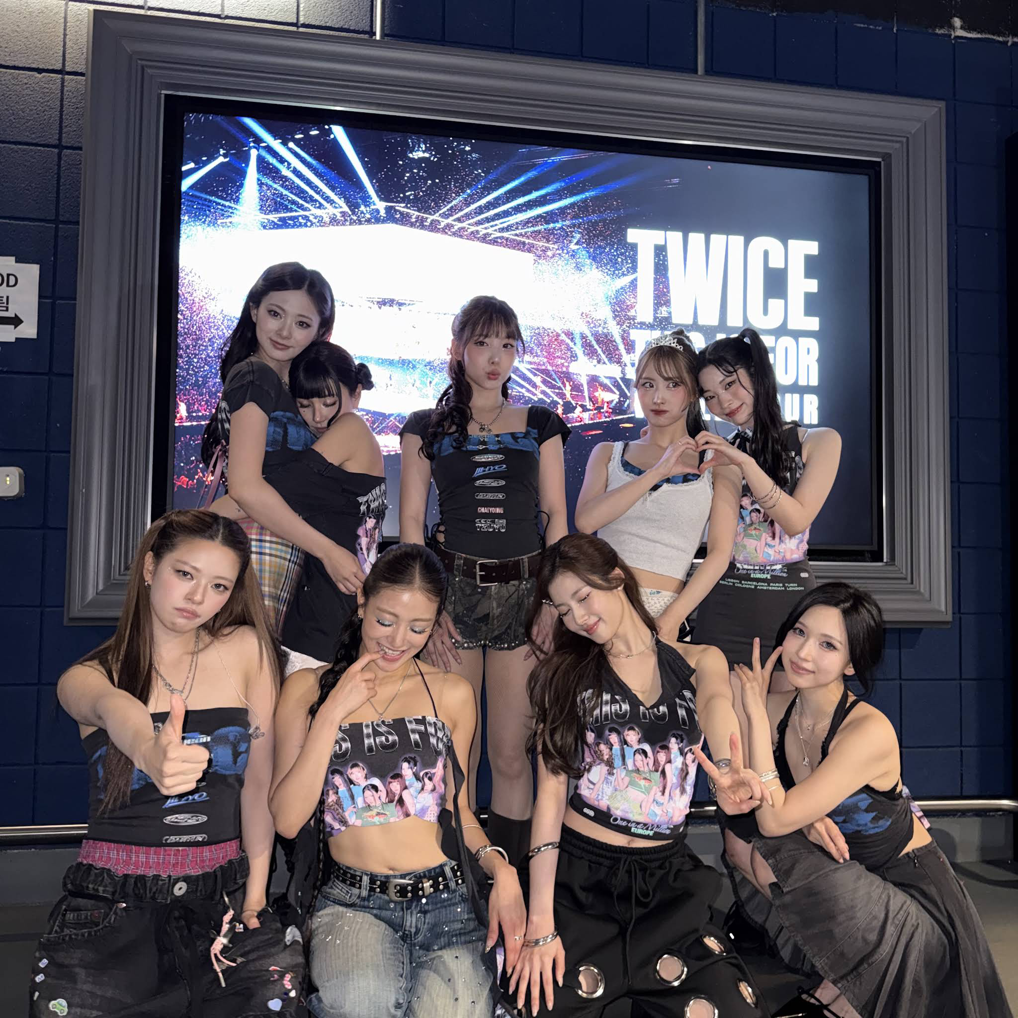 Latest photo of Momo (TWICE)