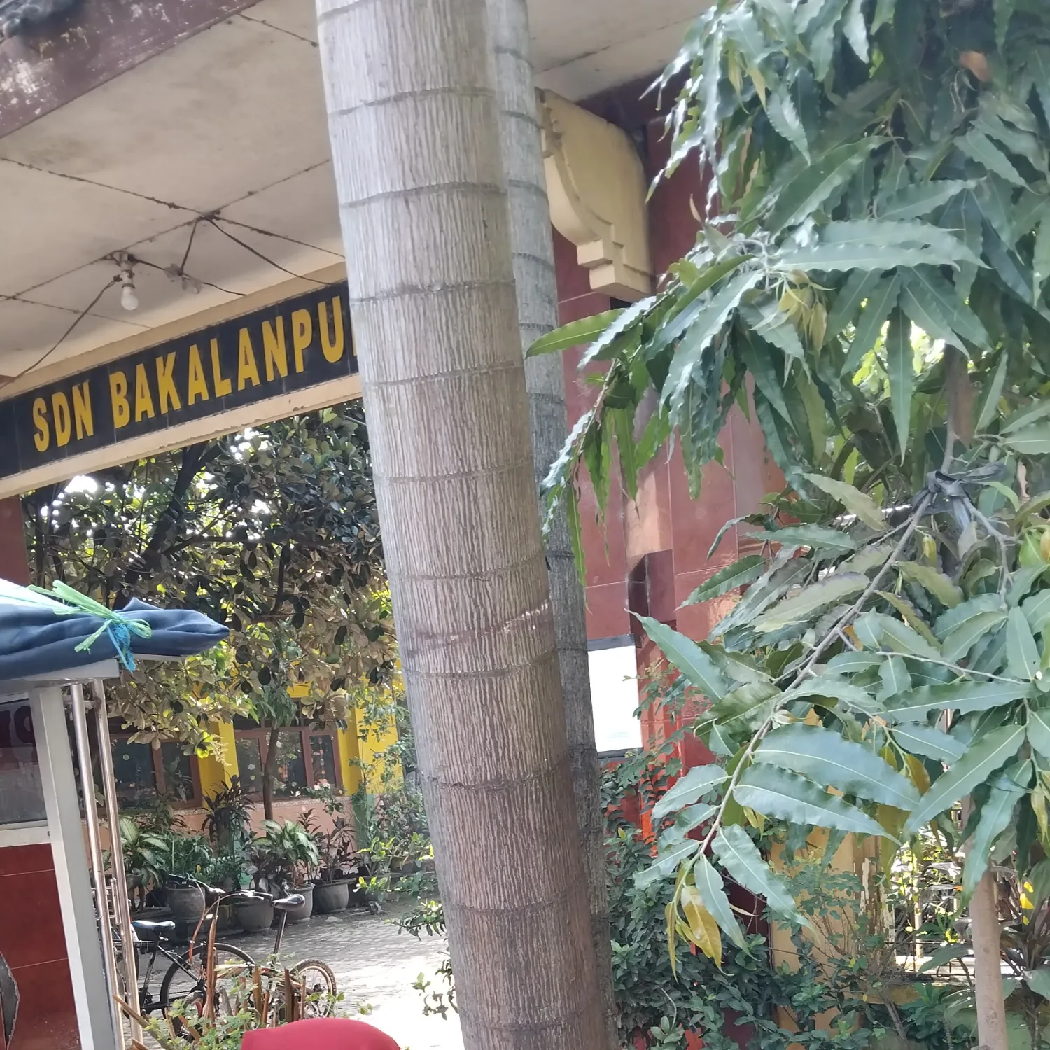 Behind-the-scenes cut of TOMORROW X TOGETHER